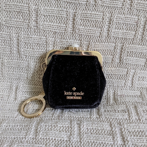 kate spade Handbags - Kate Spade Key Fob Pouch - EUC